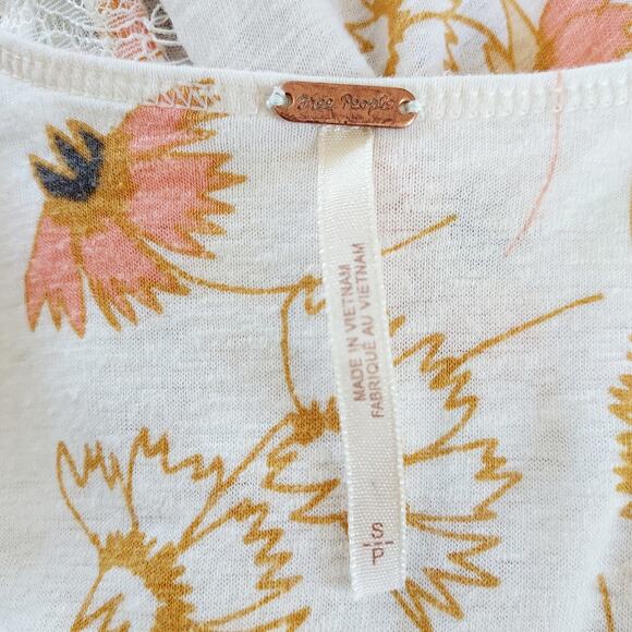 Free People White Floral Crop Racerback Tank Size 6 - Picture 11 of 13